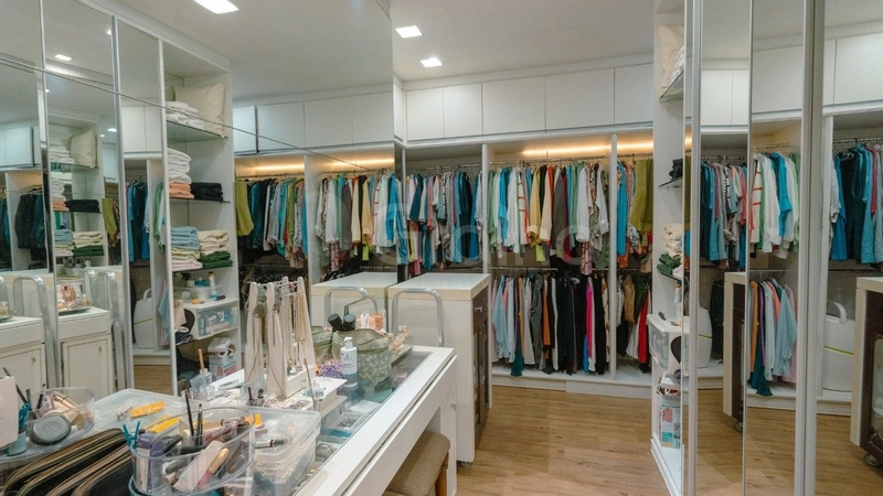 Cobertura com 4 suítes em Jurerê: 20ª foto da galeria de imagens do imóvel