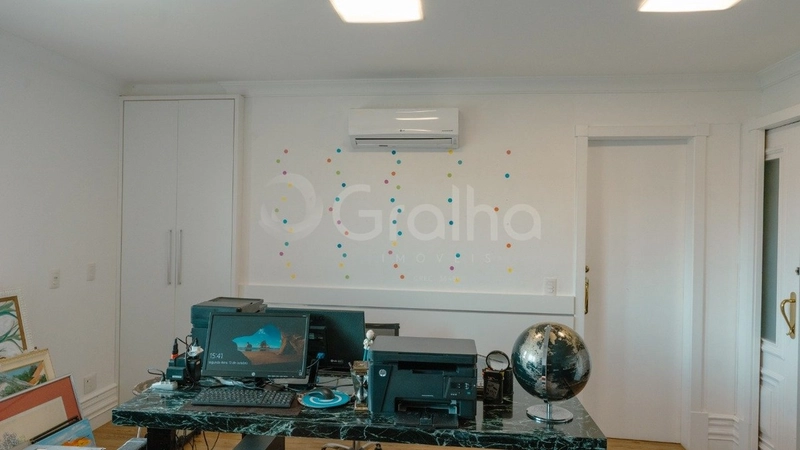 Cobertura com 4 suítes em Jurerê: 23ª foto da galeria de imagens do imóvel