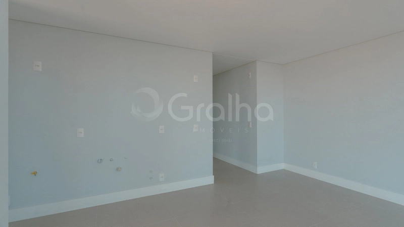 Apartamento com 3 suítes em Jurerê: 7ª foto da galeria de imagens do imóvel