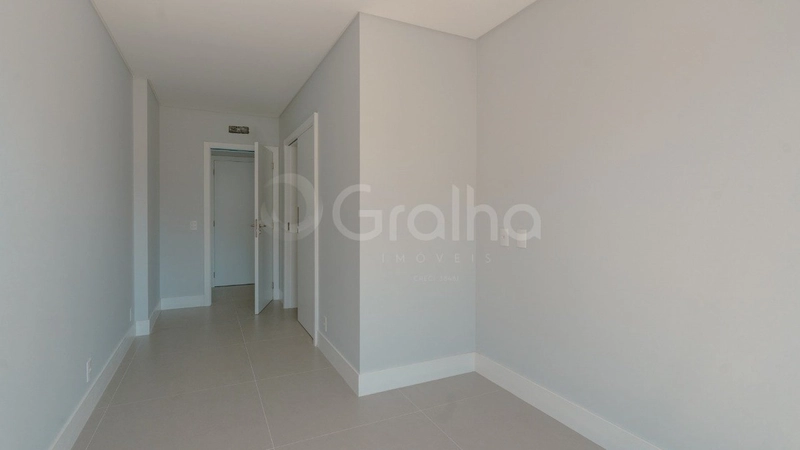 Apartamento com 3 suítes em Jurerê: 13ª foto da galeria de imagens do imóvel