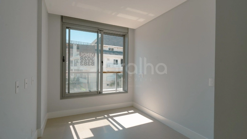 Apartamento com 3 suítes em Jurerê: 8ª foto da galeria de imagens do imóvel
