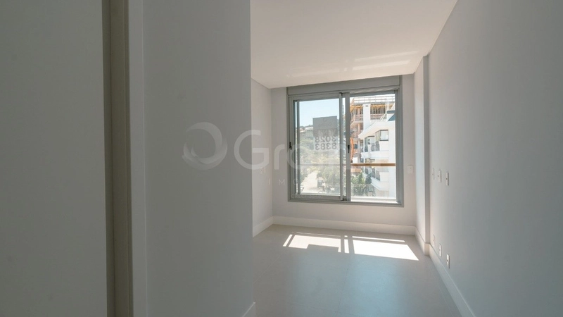 Apartamento com 3 suítes em Jurerê: 12ª foto da galeria de imagens do imóvel