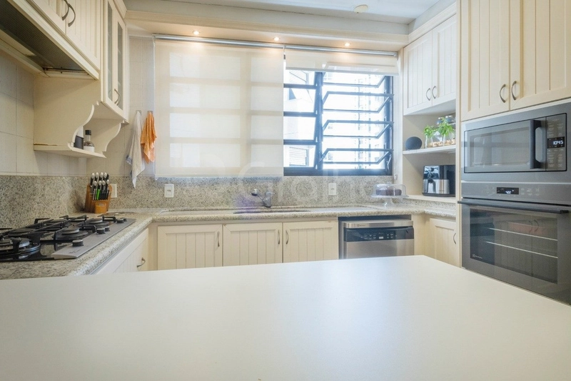 Apartamento com 4 dormitórios no Centro: 11ª foto da galeria de imagens do imóvel