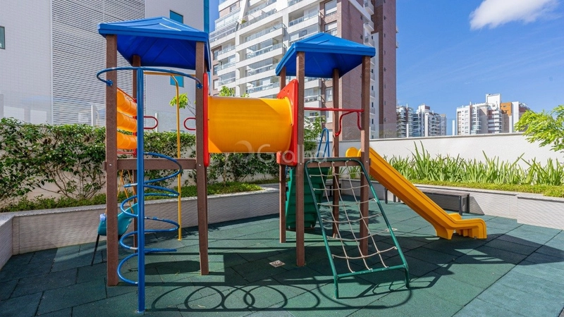 Apartamento com 3 dormitórios na Agronômica: 31ª foto da galeria de imagens do imóvel