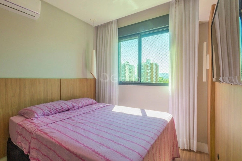 Apartamento com 3 dormitórios na Agronômica: 15ª foto da galeria de imagens do imóvel