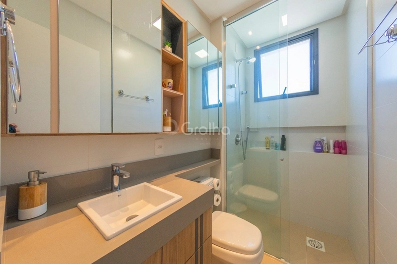 Apartamento com 3 dormitórios na Agronômica: 17ª foto da galeria de imagens do imóvel