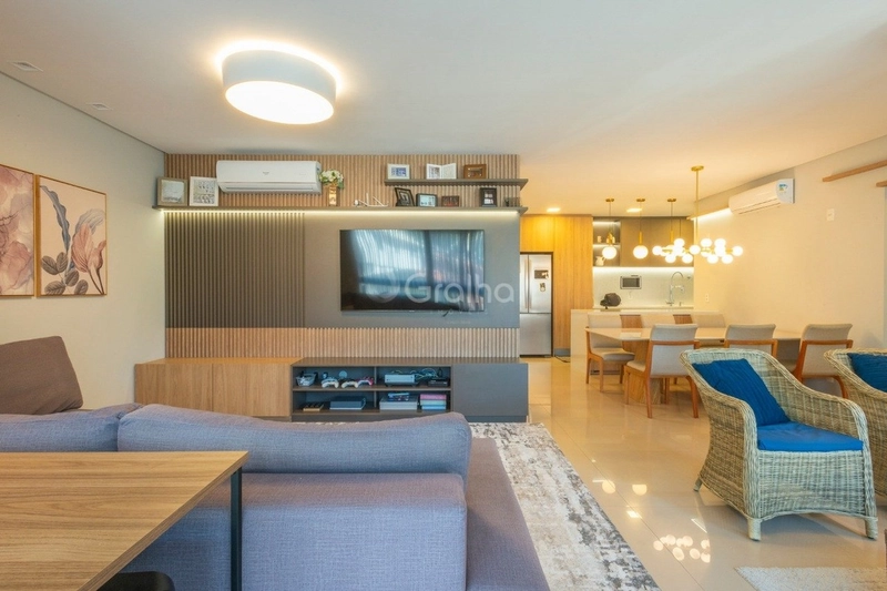 Apartamento com 3 dormitórios na Agronômica: 4ª foto da galeria de imagens do imóvel