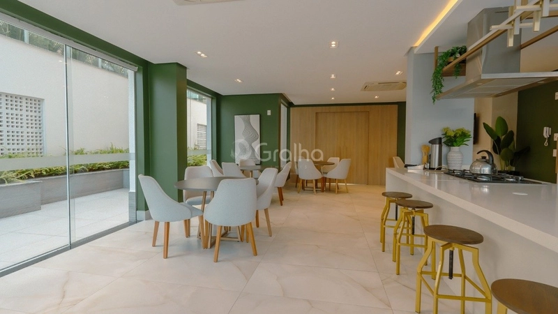 Apartamento com 3 dormitórios na Agronômica: 26ª foto da galeria de imagens do imóvel