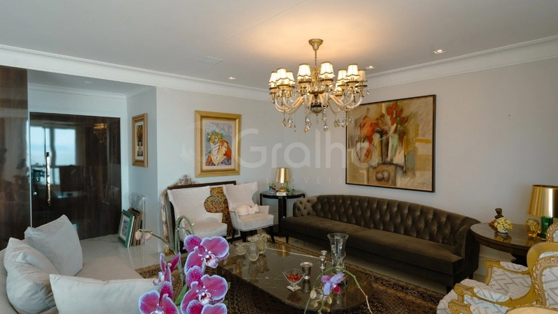 Apartamento com 3 suítes na Beira Mar Norte: 3ª foto da galeria de imagens do imóvel