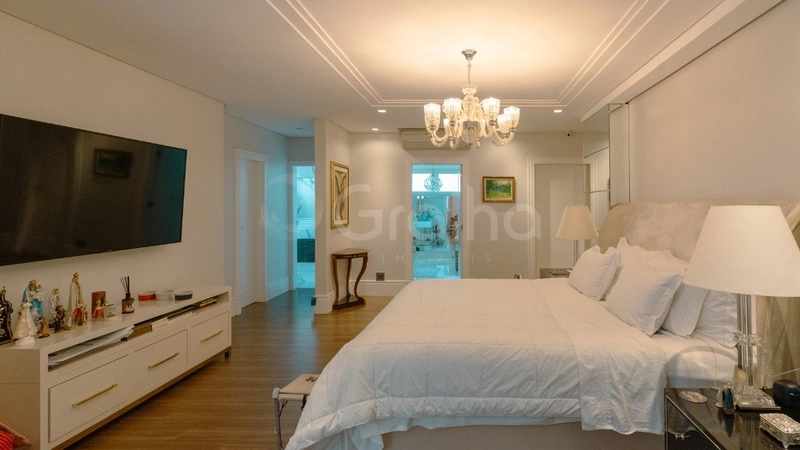 Apartamento com 3 suítes na Beira Mar Norte: 16ª foto da galeria de imagens do imóvel