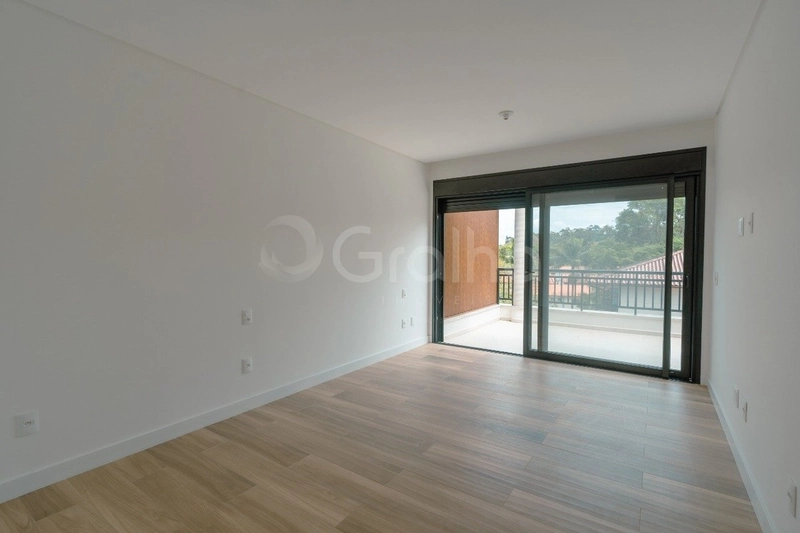 Casa com 4 suítes no Cacupé: 15ª foto da galeria de imagens do imóvel