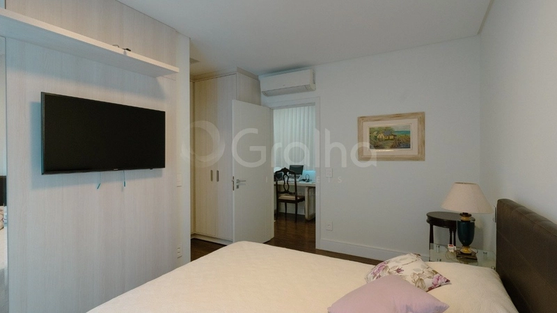 Apartamento com 3 suítes no Centro: 12ª foto da galeria de imagens do imóvel