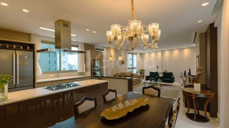 Apartamento com 3 suítes no Centro: 2ª foto da galeria de imagens do imóvel