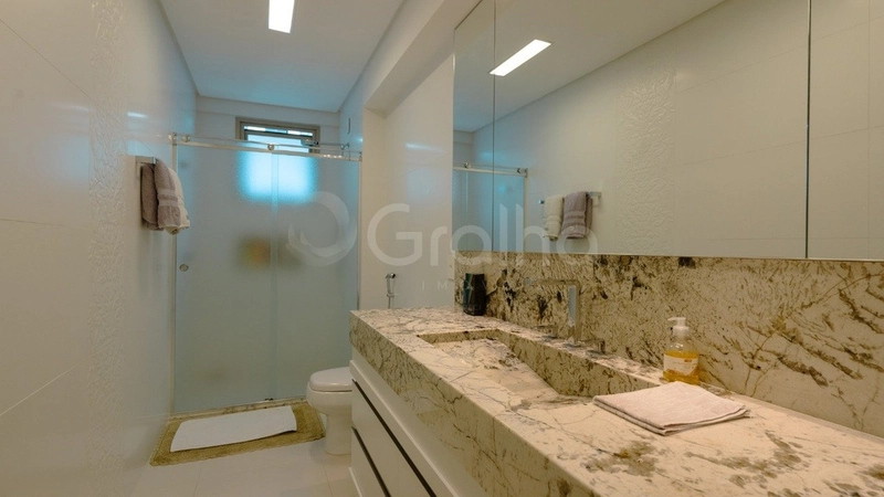 Apartamento com 3 suítes no Centro: 16ª foto da galeria de imagens do imóvel