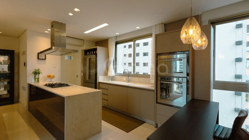 Apartamento com 3 suítes no Centro: 5ª foto da galeria de imagens do imóvel