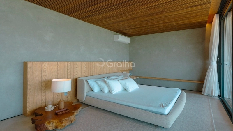 Casa de alto padrão com 5 suítes no Morro das Pedras: 32ª foto da galeria de imagens do imóvel