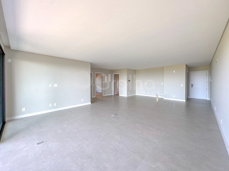 Apartamento com 3 suítes em Jurerê: 6ª foto da galeria de imagens do imóvel