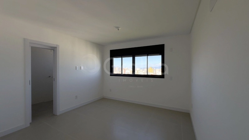 Apartamento com 3 suítes na Agronômica: 15ª foto da galeria de imagens do imóvel