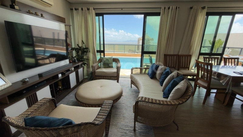 Cobertura com 3 suítes no Centro: 10ª foto da galeria de imagens do imóvel