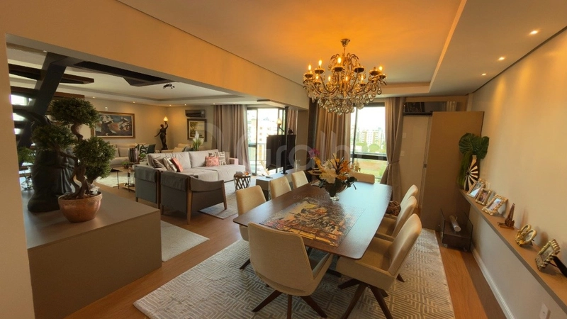 Cobertura com 3 suítes no Centro: 4ª foto da galeria de imagens do imóvel