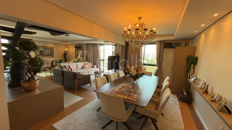 Cobertura com 3 suítes no Centro: 3ª foto da galeria de imagens do imóvel