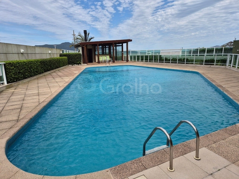 Apartamento com 4 suítes em Coqueiros: 13ª foto da galeria de imagens do imóvel