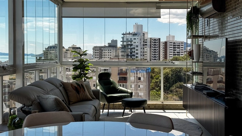 Cobertura com 3 suítes na Agronômica: 13ª foto da galeria de imagens do imóvel