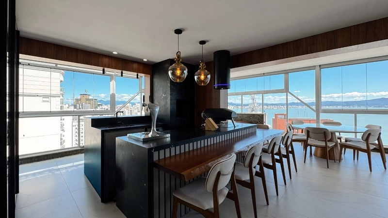 Cobertura com 3 suítes na Agronômica: 16ª foto da galeria de imagens do imóvel