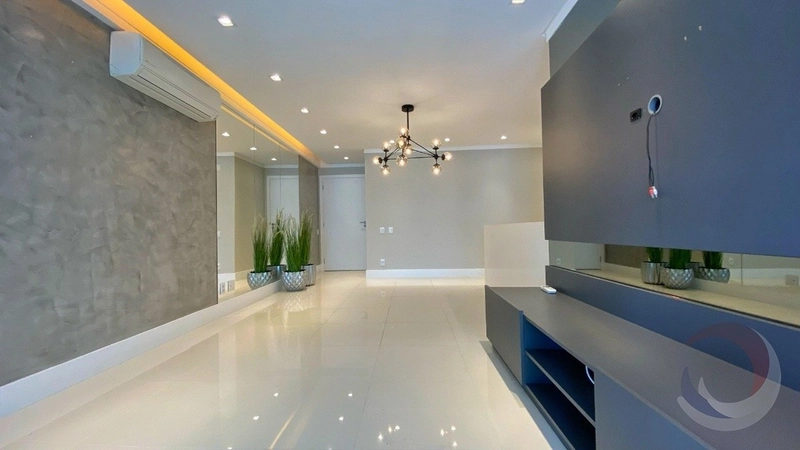Apartamento na Agronômica com 2 suítes e 1 vaga na garagem: 1ª foto da galeria de imagens do imóvel
