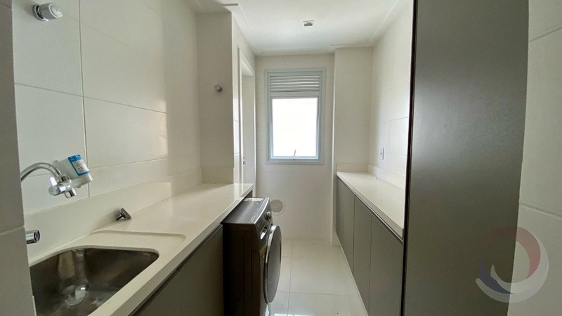 Apartamento na Agronômica com 2 suítes e 1 vaga na garagem: 4ª foto da galeria de imagens do imóvel