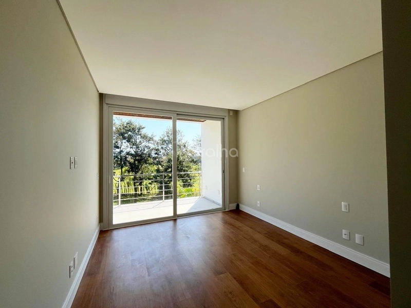 Casa de Alto Padrão com 5 suítes nos Ingleses: 14ª foto da galeria de imagens do imóvel