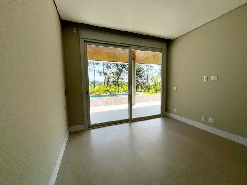 Casa de Alto Padrão com 5 suítes nos Ingleses: 10ª foto da galeria de imagens do imóvel