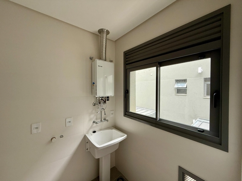 Apartamento com 3 suítes no Cacupé: 3ª foto da galeria de imagens do imóvel