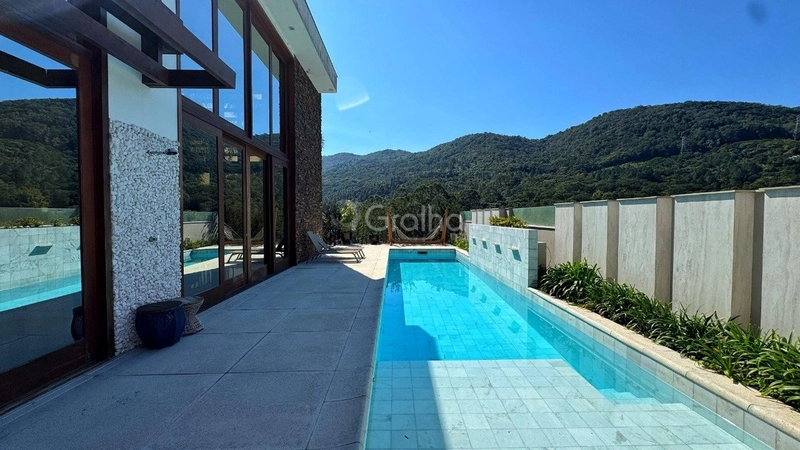 Casa de Alto Padrão com 4 suítes no Itacorubi: 11ª foto da galeria de imagens do imóvel