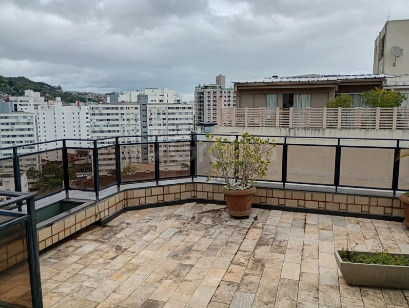 Cobertura com 4 dormitórios no Centro: 16ª foto da galeria de imagens do imóvel