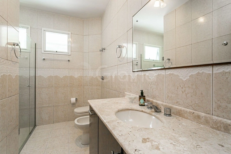 Casa com 4 dormitórios na Praia Brava: 15ª foto da galeria de imagens do imóvel