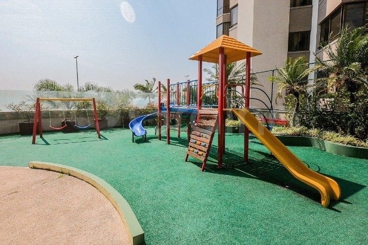 Apartamento com 3 suítes na Beira Mar Norte: 8ª foto da galeria de imagens do imóvel