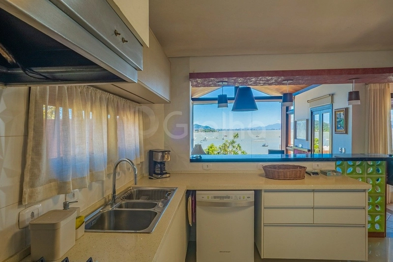 Casa com 5 dormitórios em Santo Antônio de Lisboa: 14ª foto da galeria de imagens do imóvel