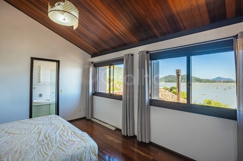 Casa com 5 dormitórios em Santo Antônio de Lisboa: 16ª foto da galeria de imagens do imóvel