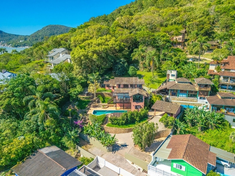 Casa com 5 dormitórios em Santo Antônio de Lisboa: 26ª foto da galeria de imagens do imóvel