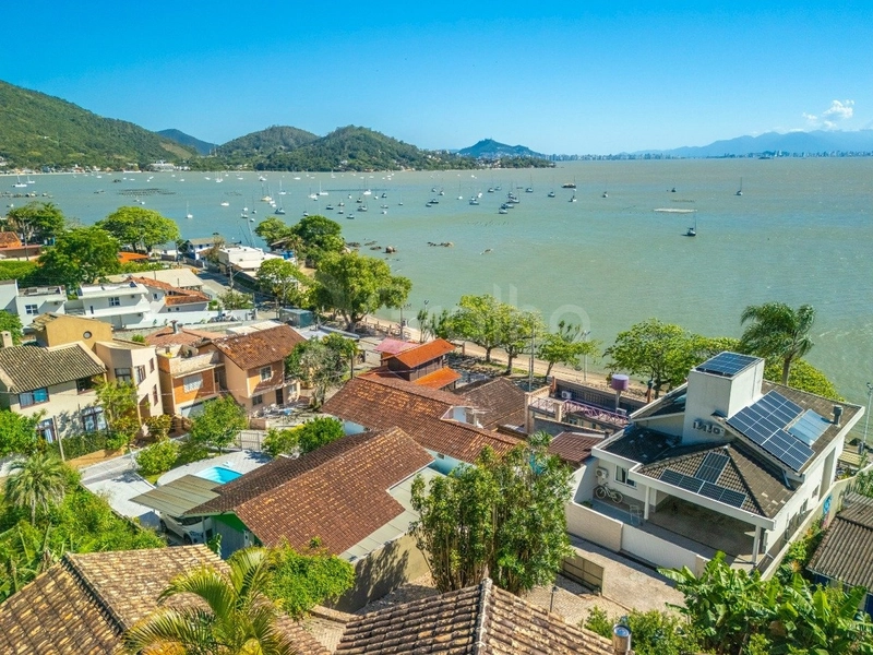 Casa com 5 dormitórios em Santo Antônio de Lisboa: 27ª foto da galeria de imagens do imóvel