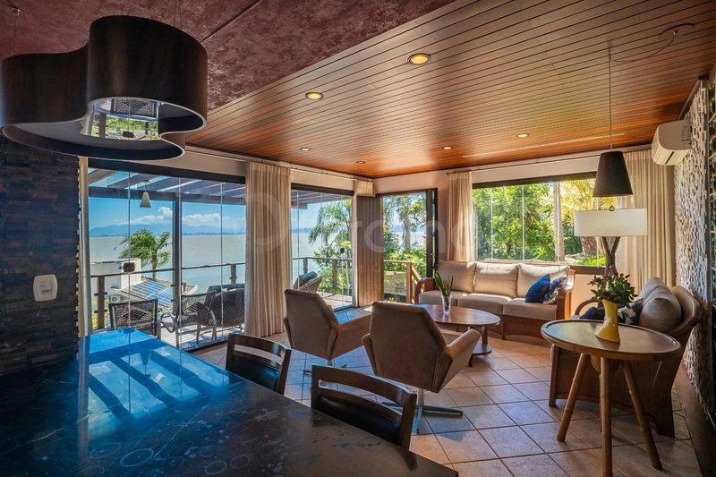 Casa com 5 dormitórios em Santo Antônio de Lisboa: 8ª foto da galeria de imagens do imóvel