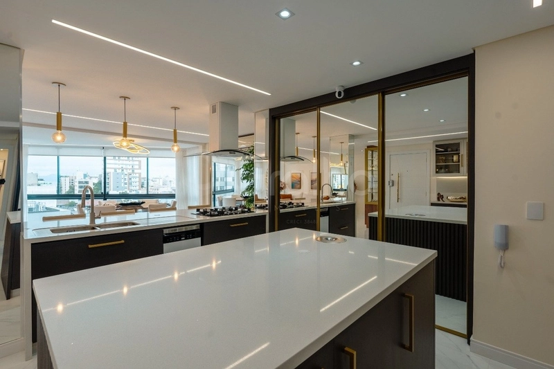 Apartamento com 3 dormitórios no Centro: 4ª foto da galeria de imagens do imóvel