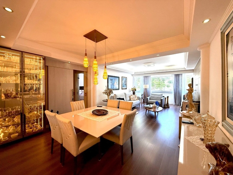 Apartamento com 3 dormitórios no Centro: 1ª foto da galeria de imagens do imóvel