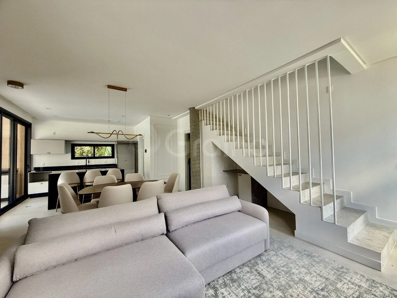 Casa com 3 suítes no Cacupé: 10ª foto da galeria de imagens do imóvel