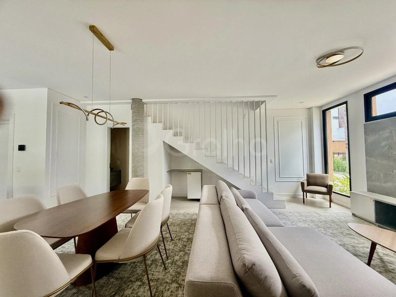 Casa com 3 suítes no Cacupé: 6ª foto da galeria de imagens do imóvel