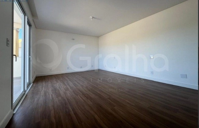 Cobertura com 4 suítes na Cachoeira do Bom Jesus: 9ª foto da galeria de imagens do imóvel