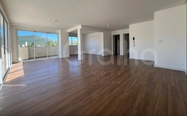 Cobertura com 4 suítes na Cachoeira do Bom Jesus: 1ª foto da galeria de imagens do imóvel