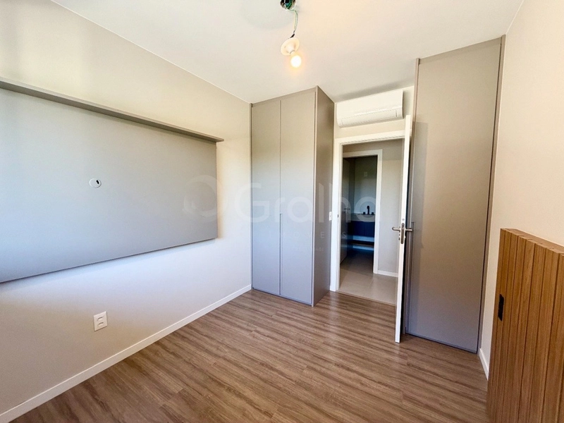 Apartamento com 2 dormitórios, sendo 1 suíte, no Cacupé: 9ª foto da galeria de imagens do imóvel