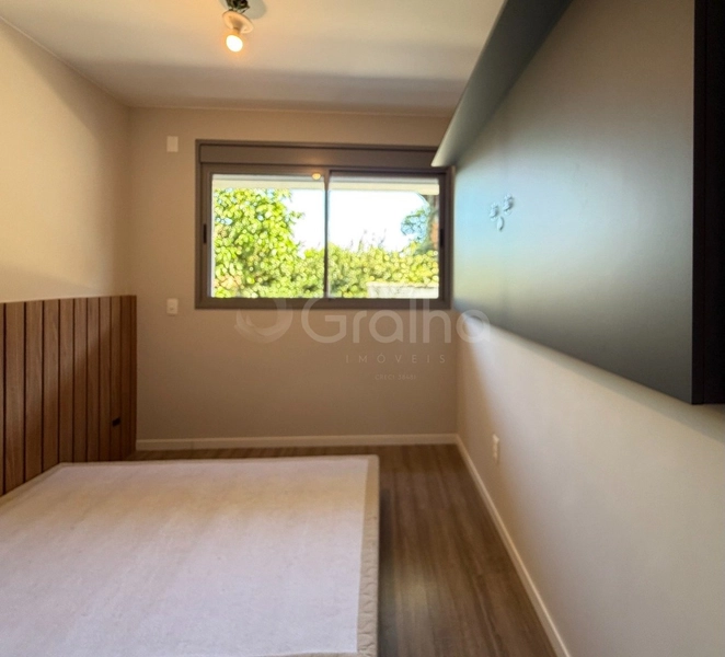 Apartamento com 2 dormitórios, sendo 1 suíte, no Cacupé: 11ª foto da galeria de imagens do imóvel